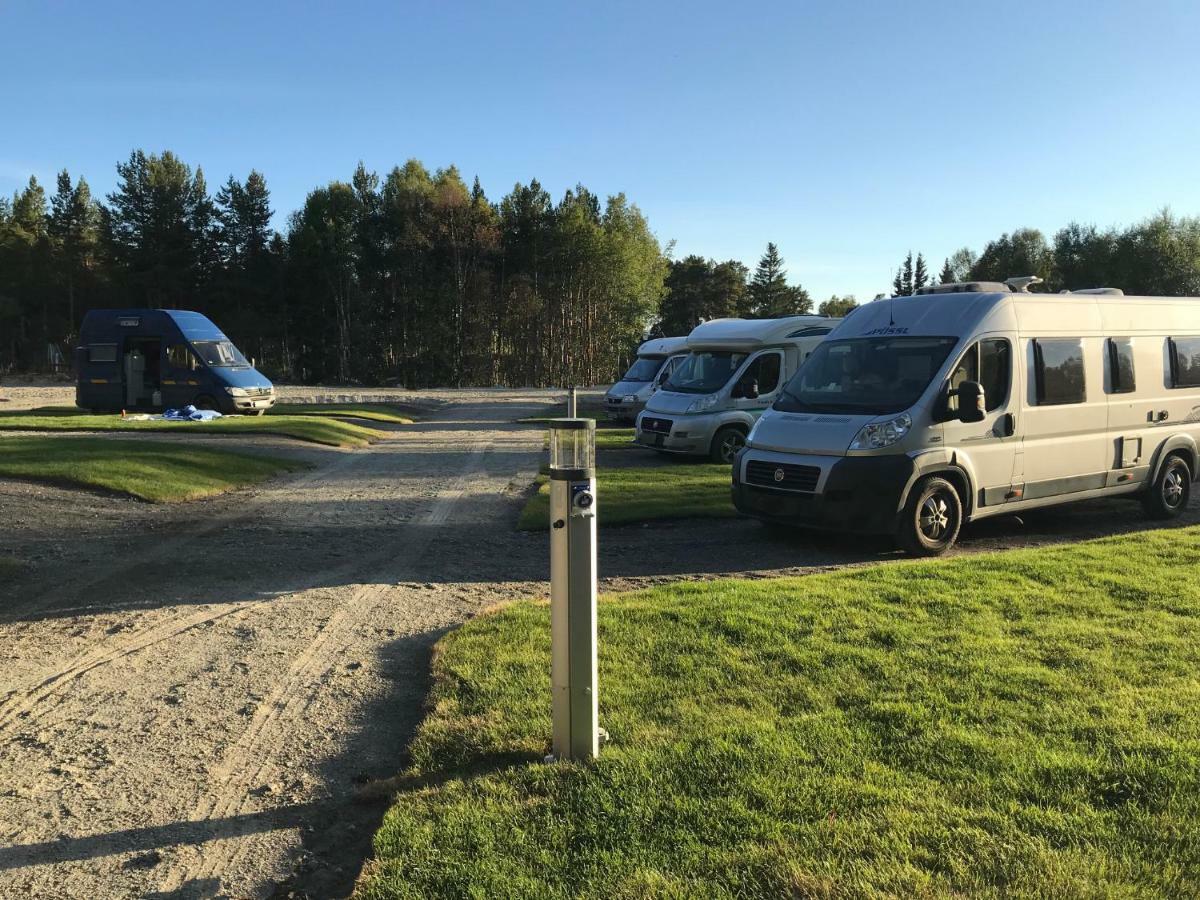 Roste Hyttetun Og Camping Os (Hedmark) Exterior foto